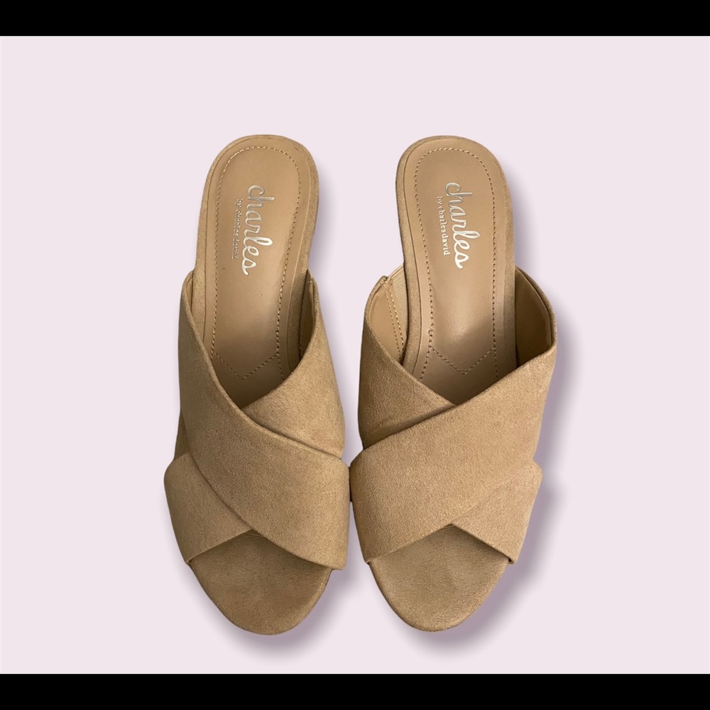 Charles by Charles David Beige Wedges/Sandals